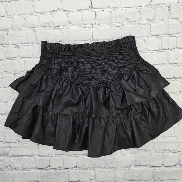 Black Mini Ruffled the impeccable pig Skort - Picture 1 of 10